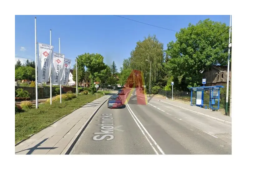 Kraków, Podgórze, Skotniki, Działowskiego, kilka domów z usługami