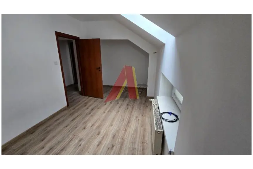 Kraków, Podgórze, Ruczaj, Kobierzyńska, Ruczaj , 2pokoje do odświeżenia