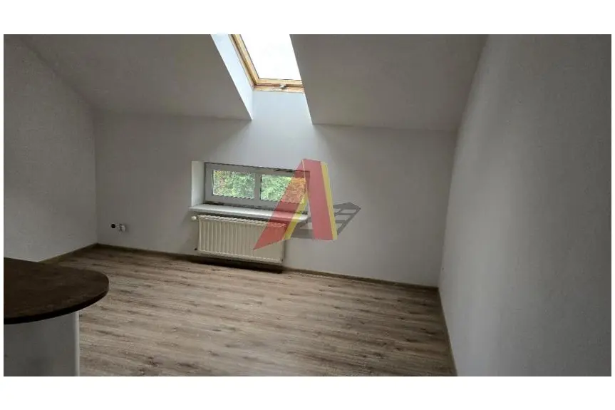 Kraków, Podgórze, Ruczaj, Kobierzyńska, Ruczaj , 2pokoje do odświeżenia
